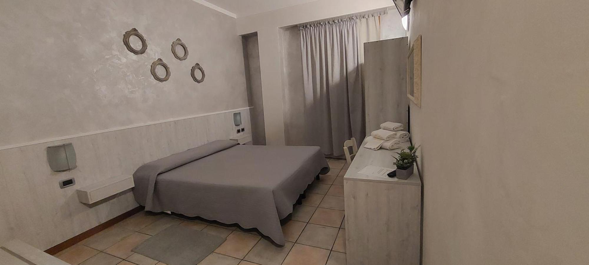 Hotel Trotter Leno Luaran gambar